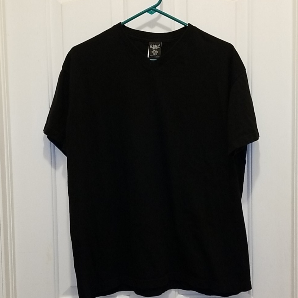 🌻 G Man v-neck L men's black T